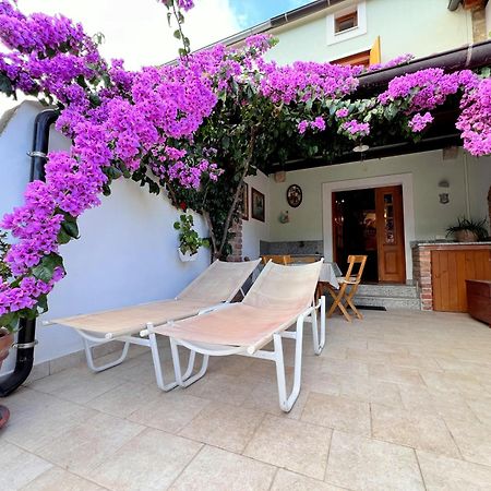 Casa Bella Holiday Home Rab Mundanije Exteriör bild
