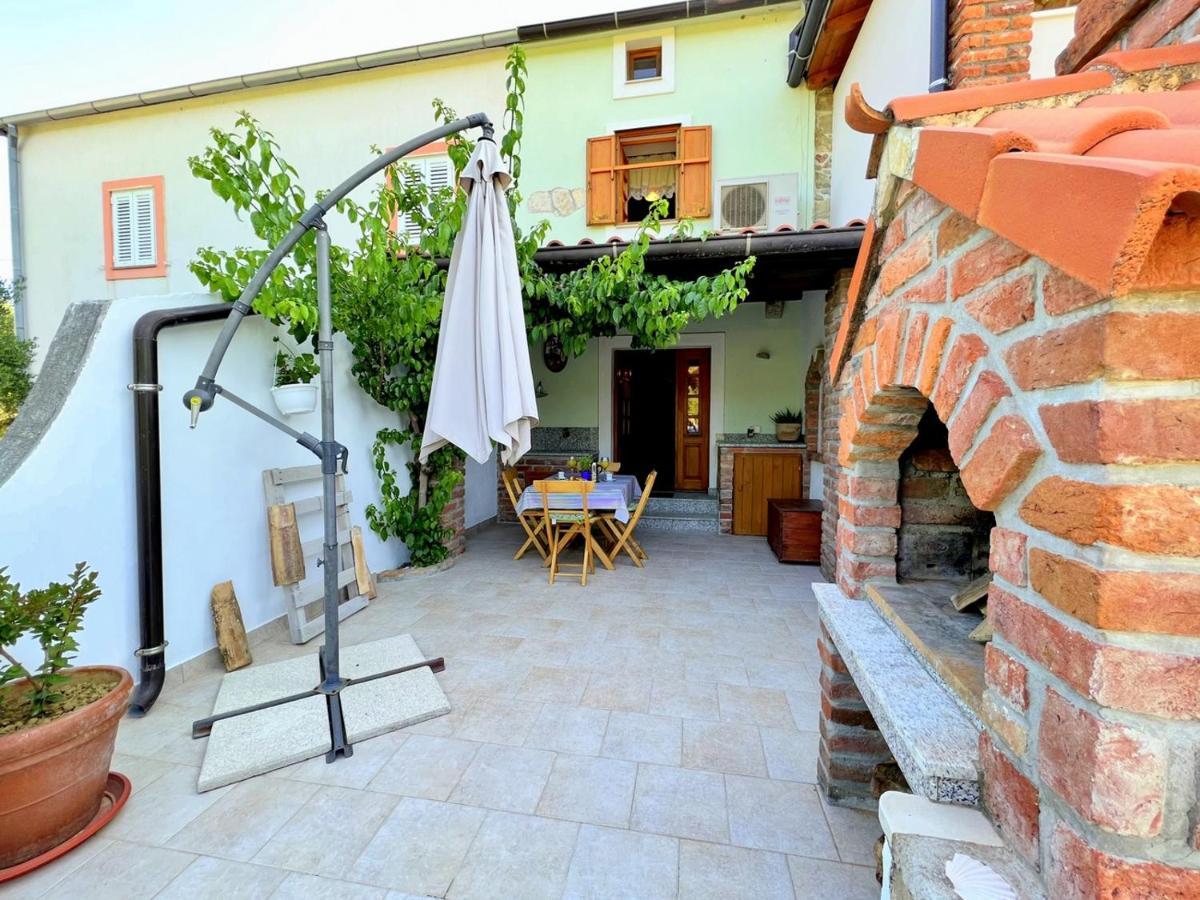 Casa Bella Holiday Home Rab Mundanije Exteriör bild